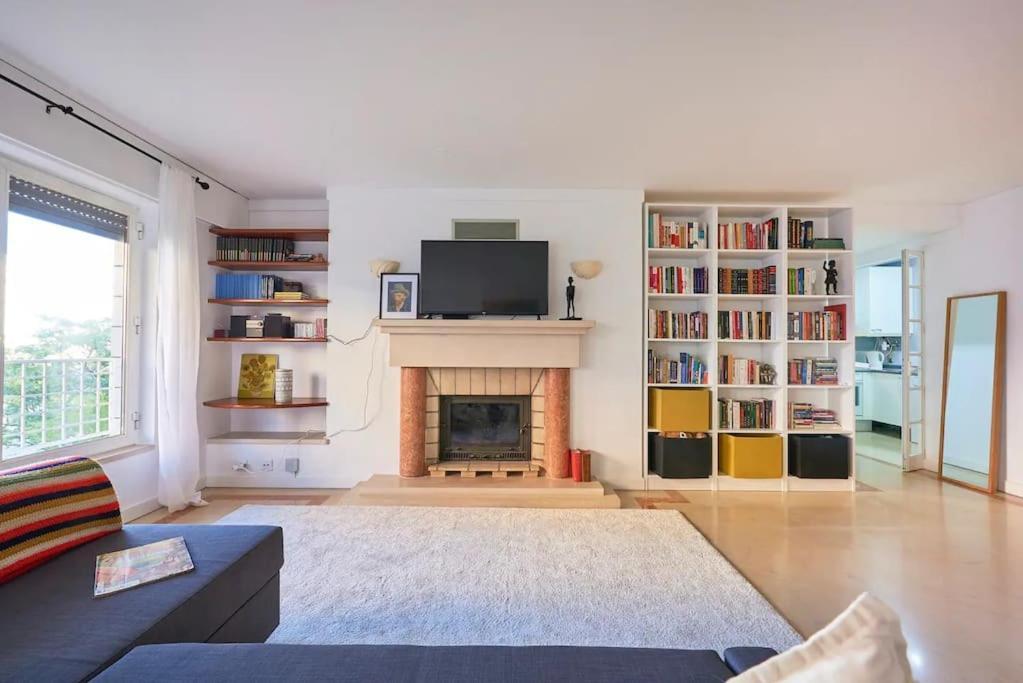 Lejlighed Modern With Garage And Pool *
